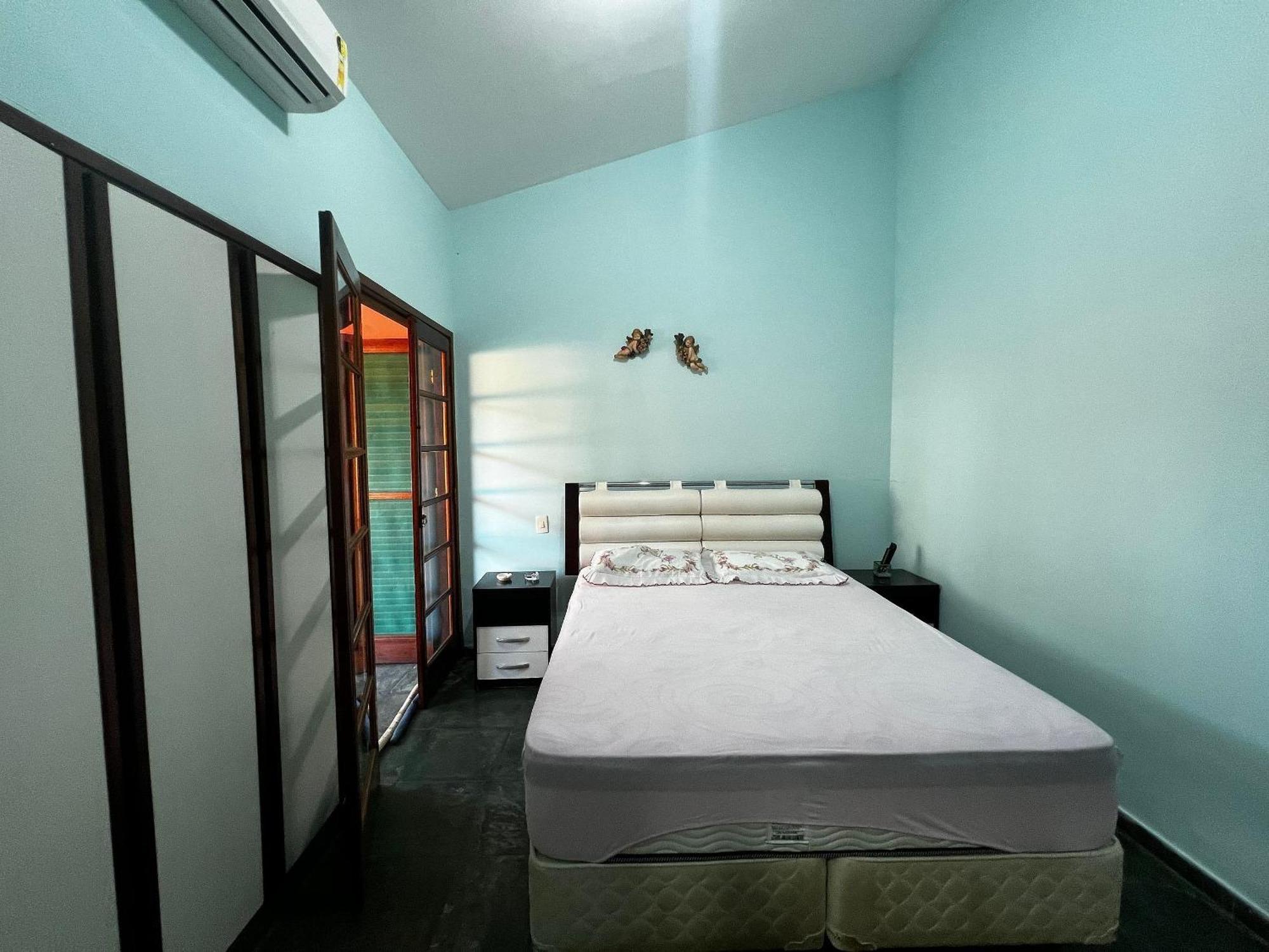 Casa Com Piscina Em H1