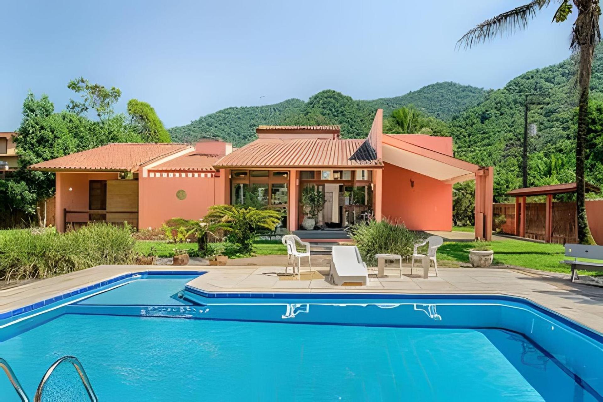 Apartamento Casa Com Piscina Em H1 *