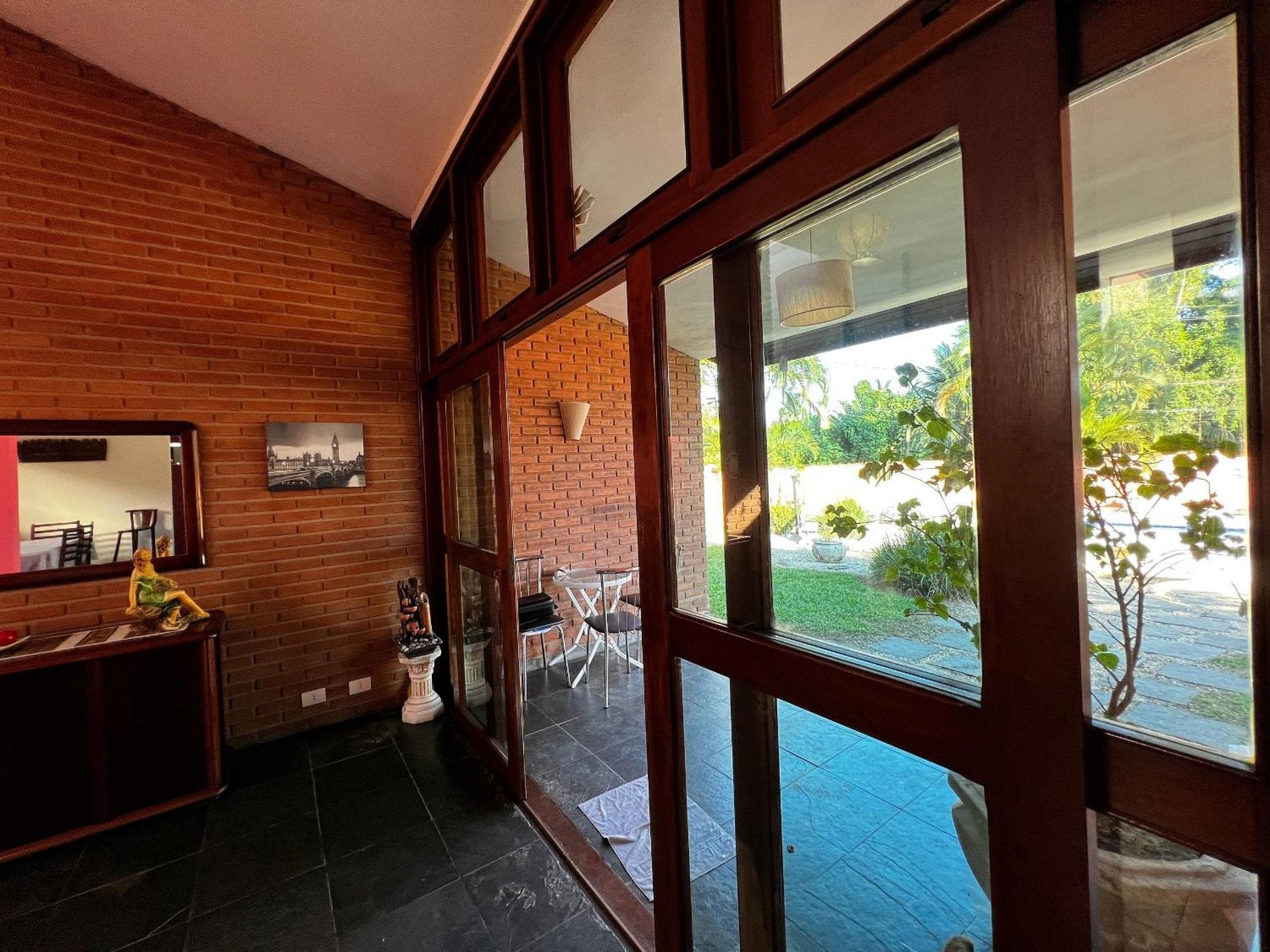 Apartamento Casa Com Piscina Em H1 *