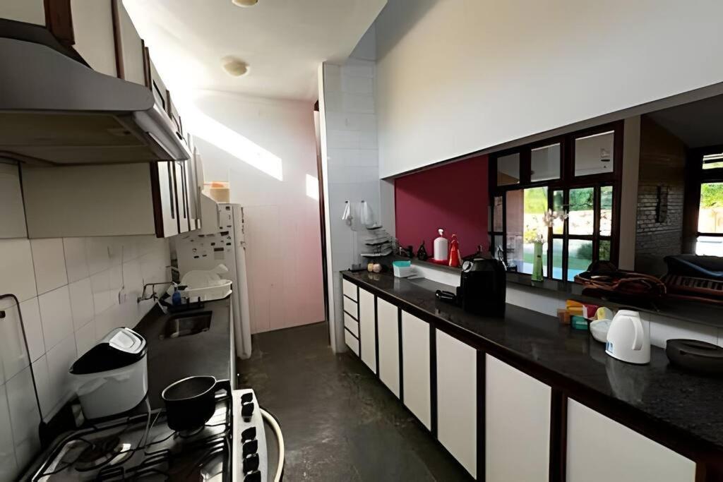 Casa Com Piscina Em H1 *