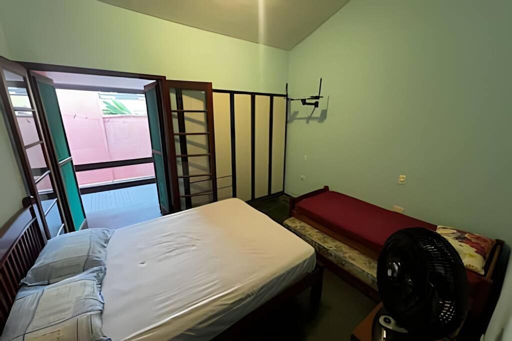 Casa Com Piscina Em H1